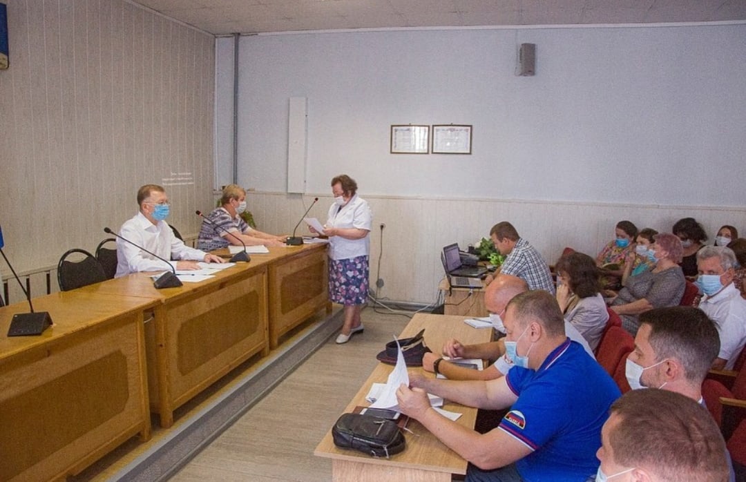 На планерке у главы