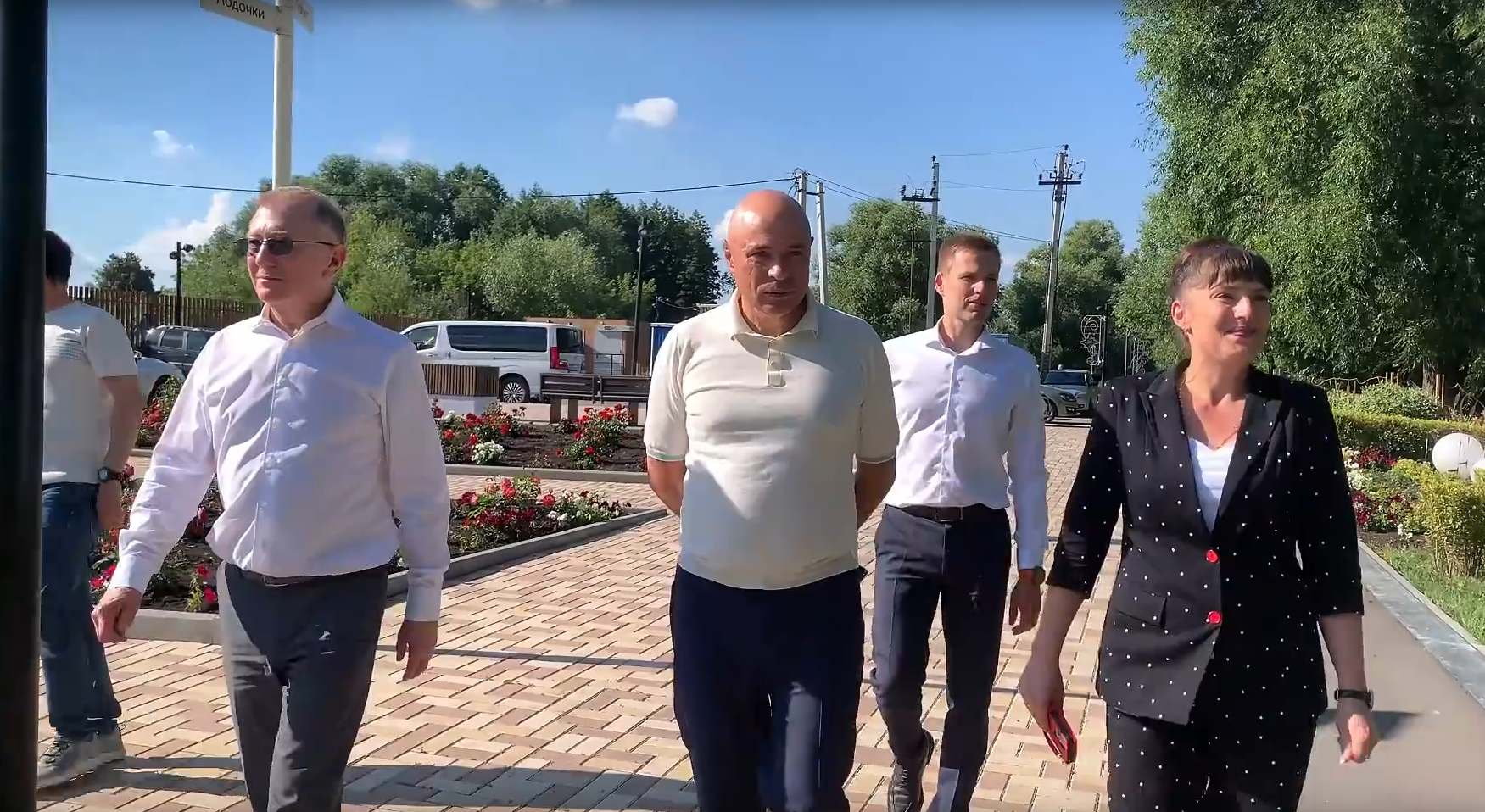 Визит губернатора И. А. Артамонова